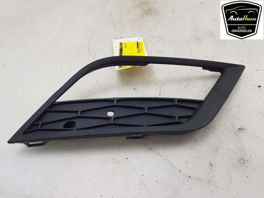 GRILLE DE PARE-CHOCS Seat Leon (5FB) (01-2012/08-2020), Utilisé, Seat