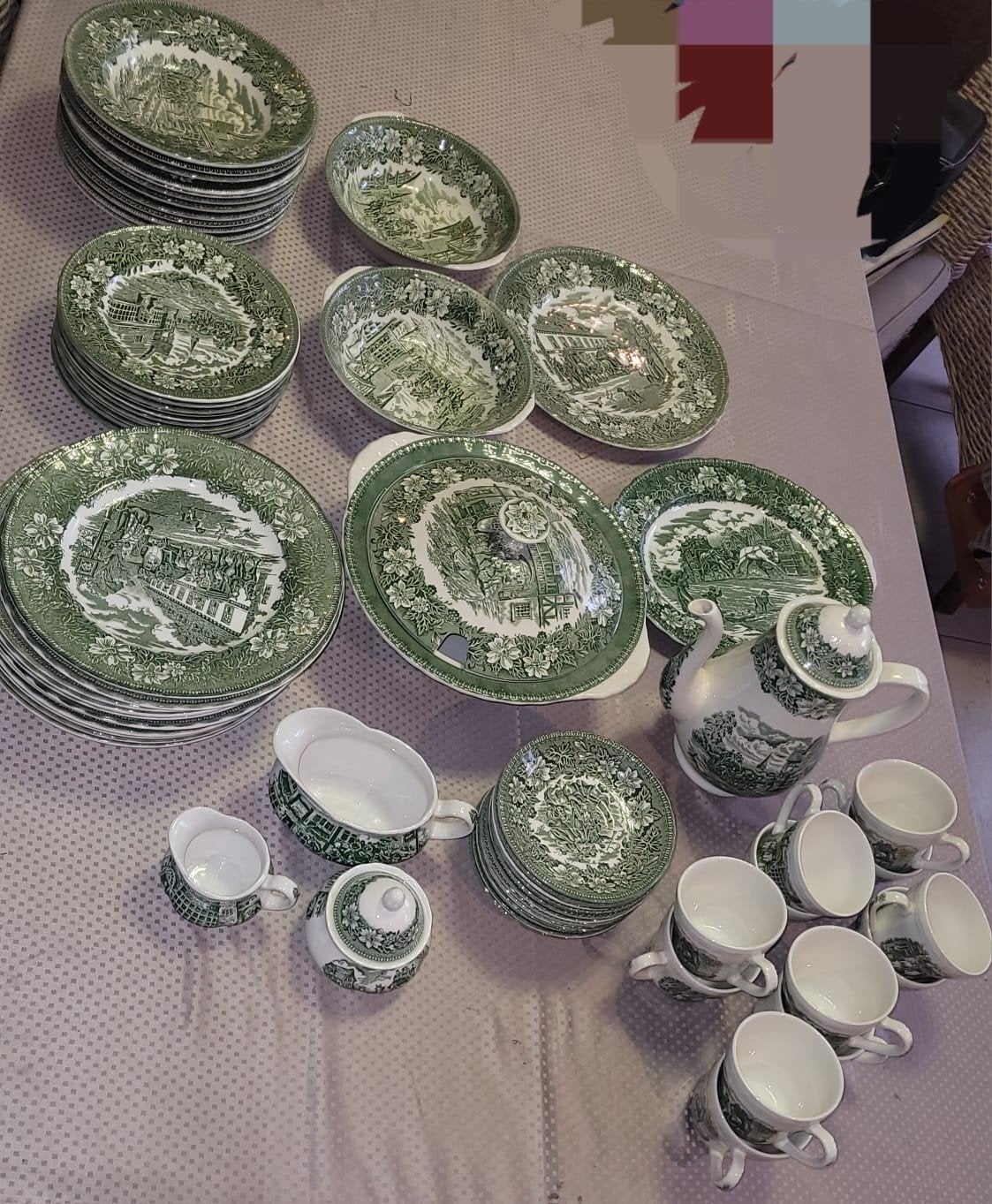 Set 69stuks Royal Tudor Ware staffordshire England 1828, Ophalen