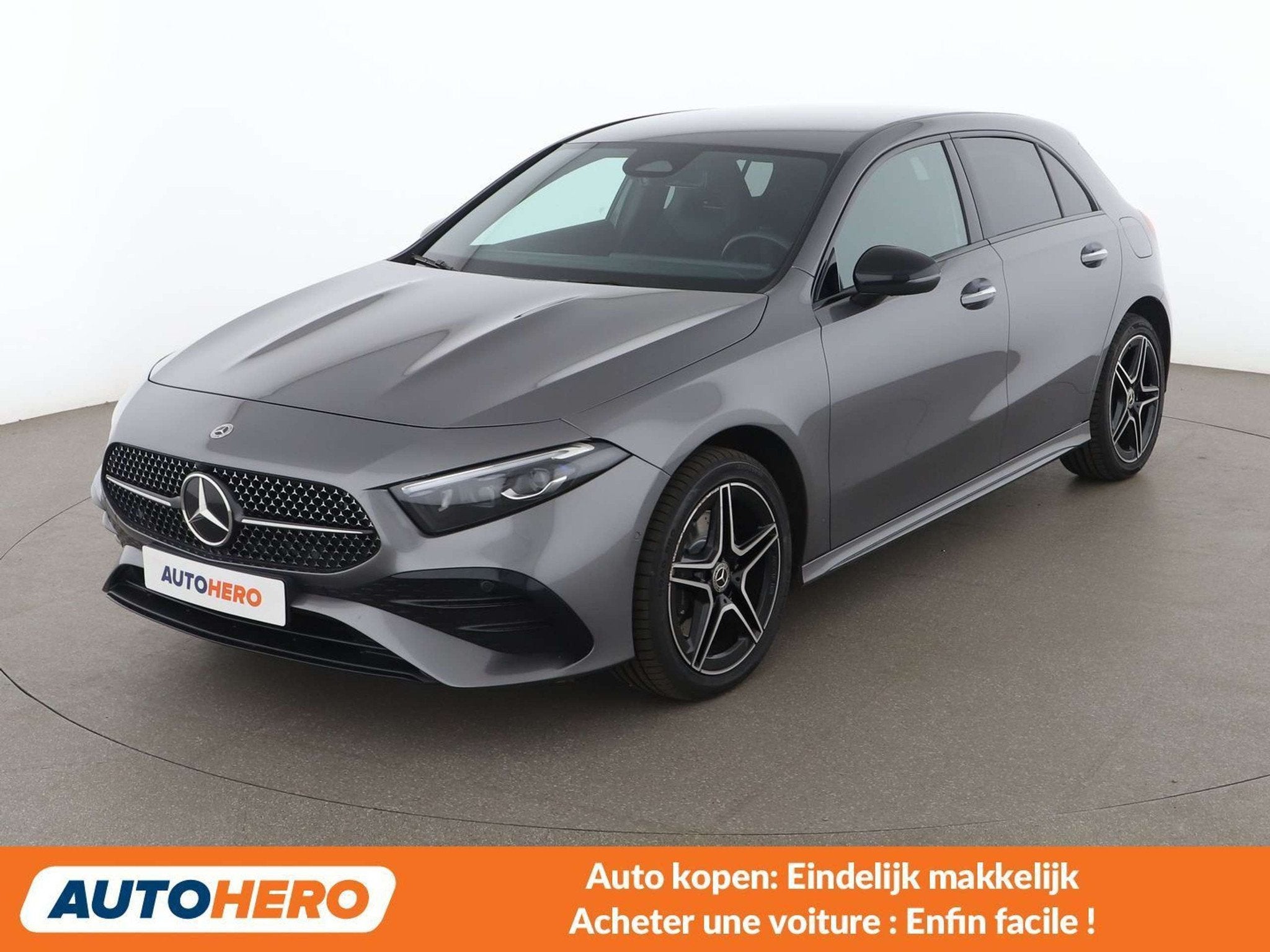 Mercedes-Benz A-Klasse 250 A 250e AMG Line (automatique), Autos, Ordinateur de bord, Euro 6, 1700 kg, Alcantara