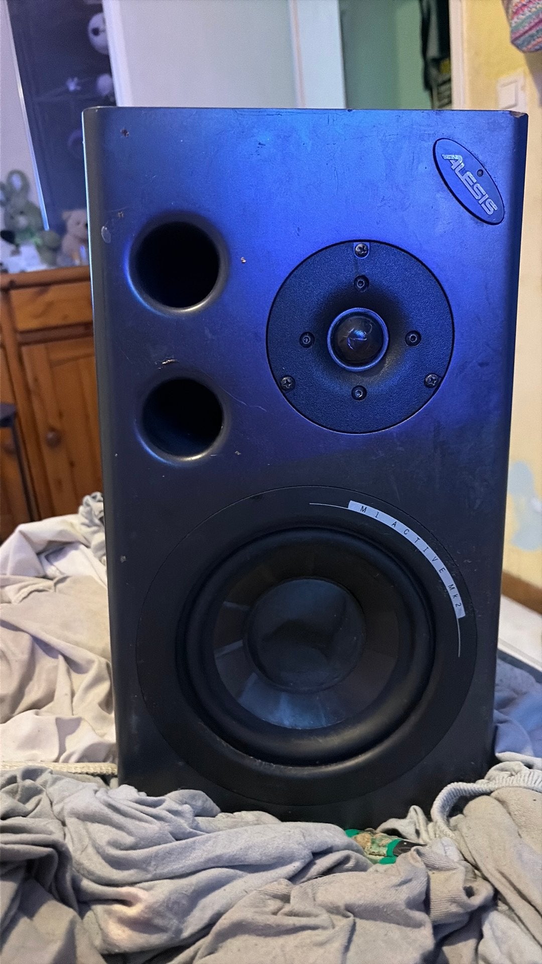 2C alesis M1 active reference monitor, Audio, Tv en Foto, Luidsprekerboxen, Ophalen, Zo goed als nieuw