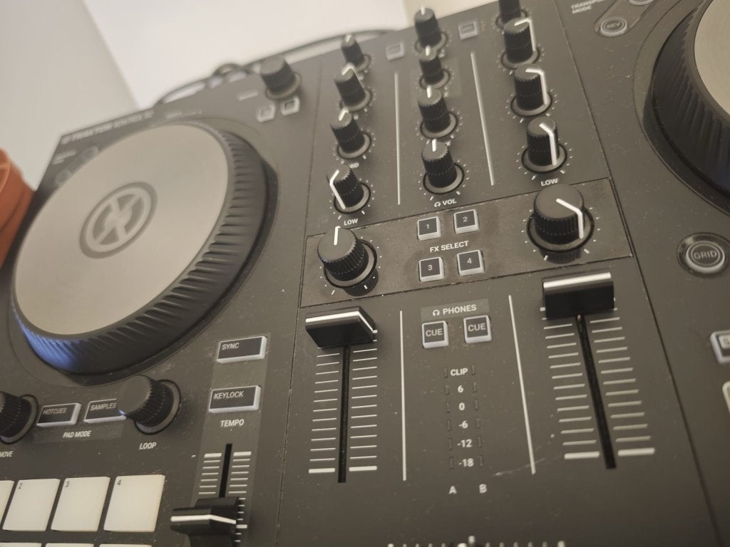 DJ Controller S2 MK3 Traktor, Enlèvement, Comme neuf, DJ-Set, Autres marques