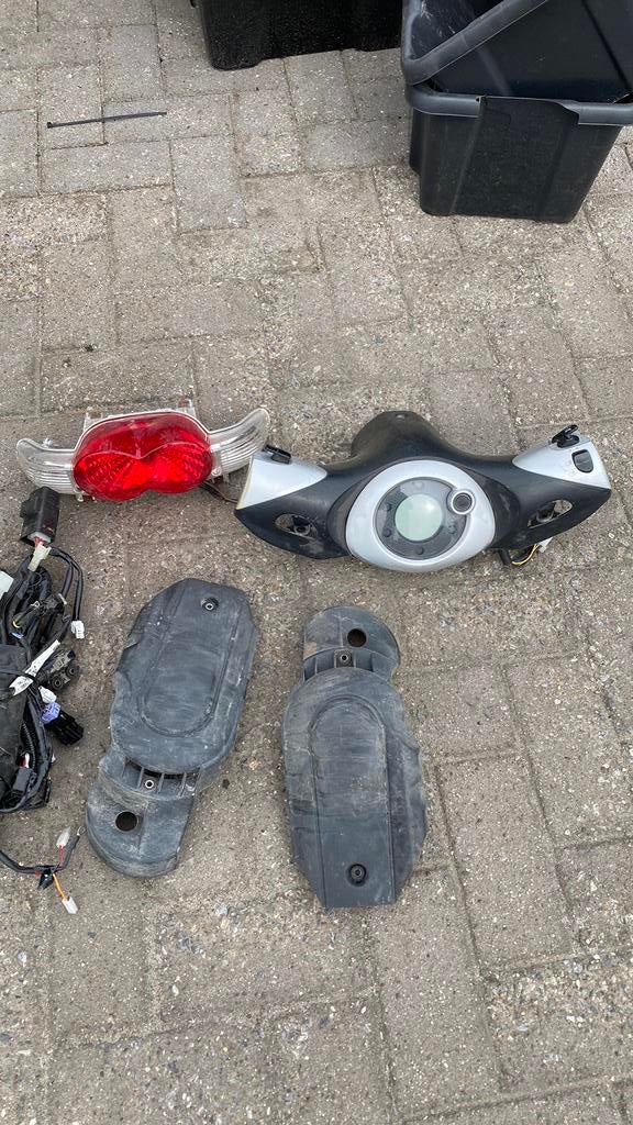 Onderdelen Yamaha N’eos scooter, Ophalen, Gebruikt, Yamaha