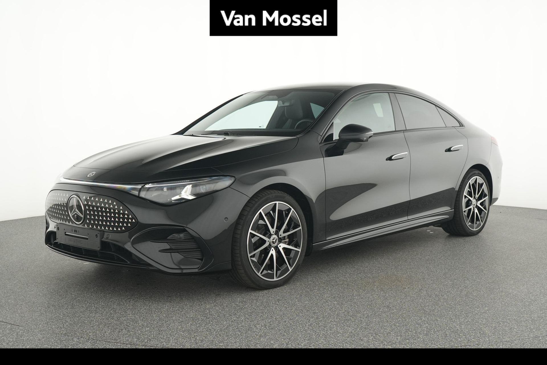 Mercedes-Benz CLA 250+ Sport Edition + AMG LINE + MULTIBEAM, Auto's, Achterwielaandrijving, Gebruikt, 743 km, Zwart