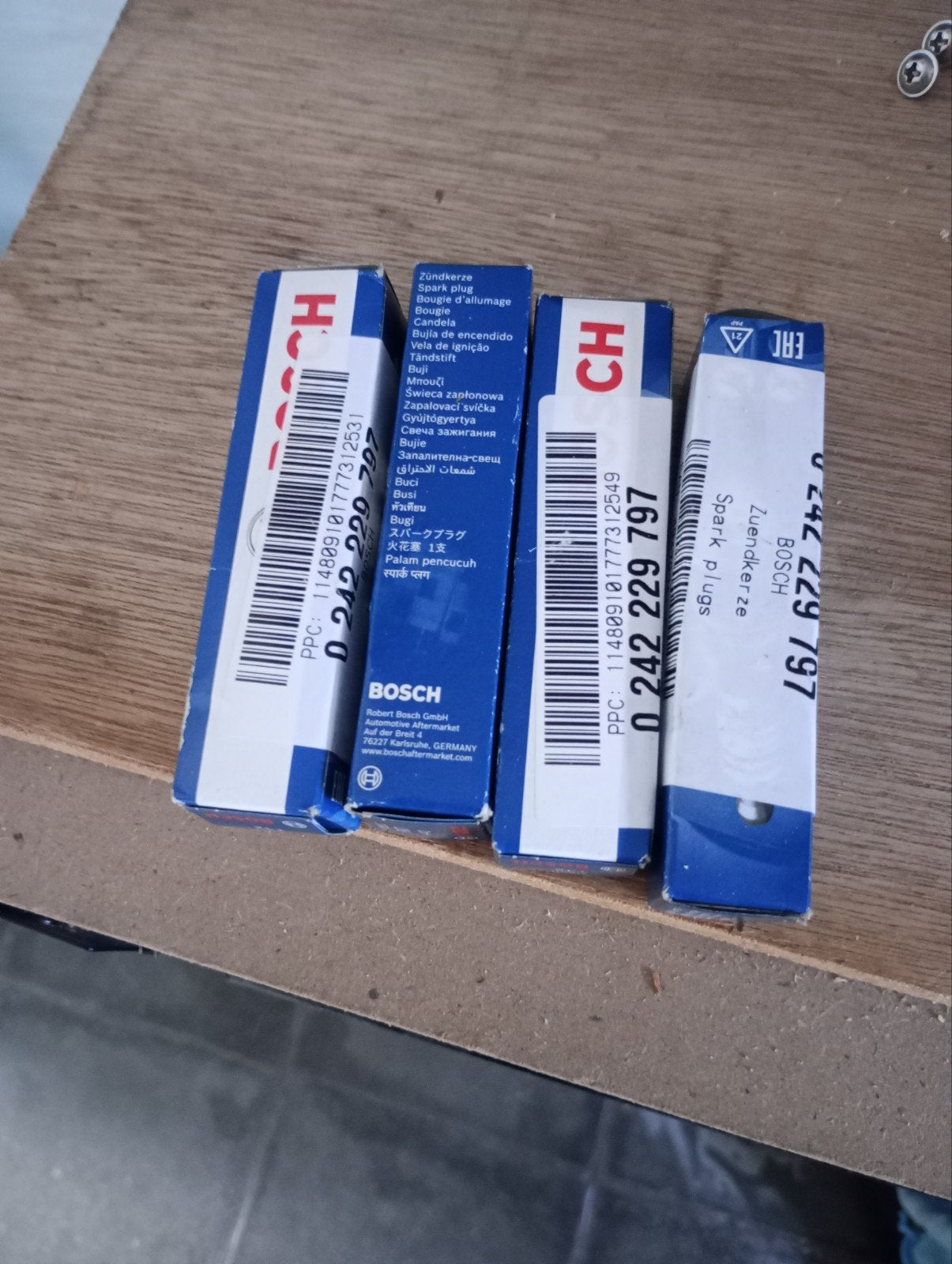 4 bougies d'allumage BOSCH (0 242 229 797), Enlèvement ou Envoi, Neuf, Citroën