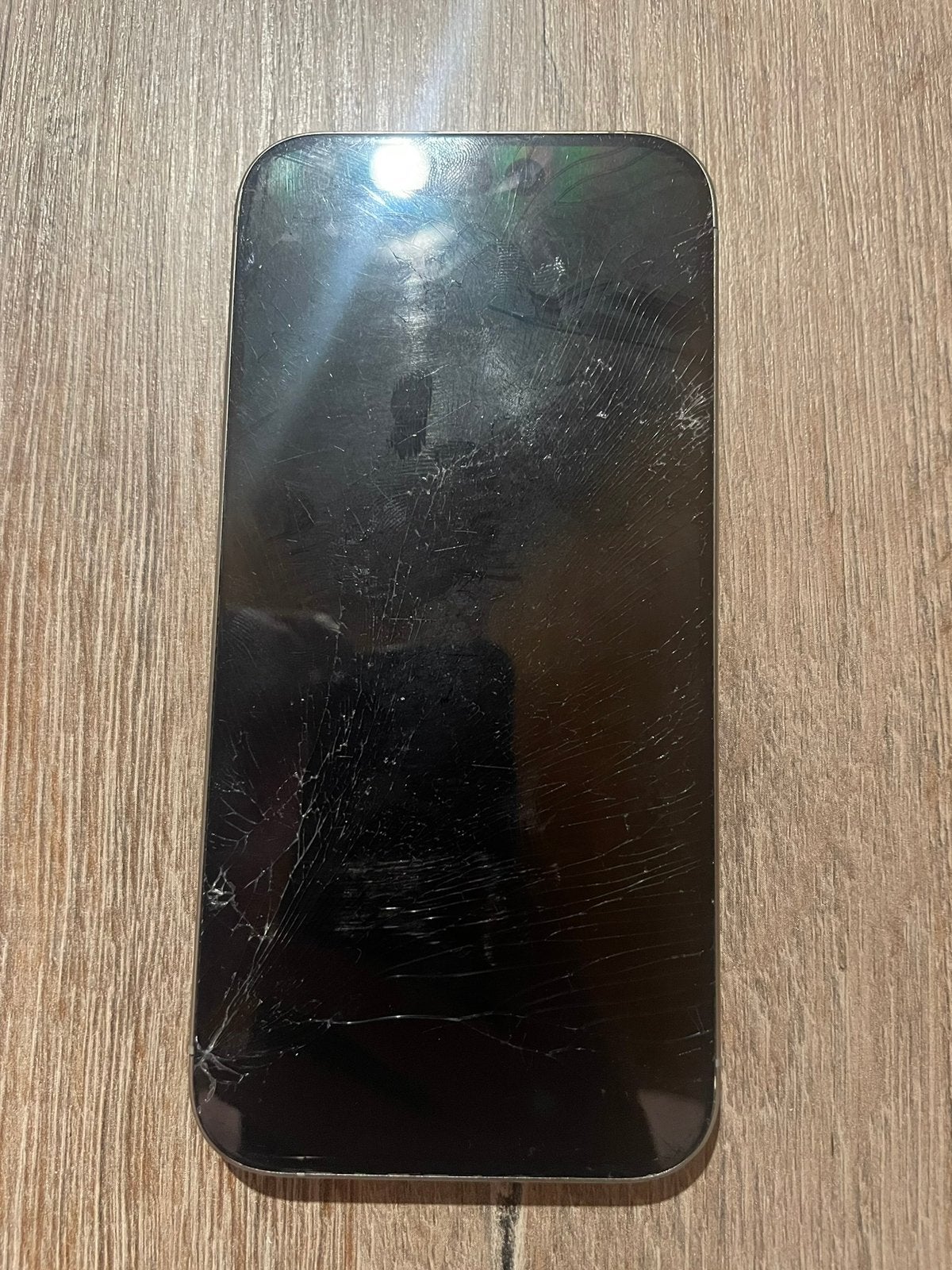 iPhone 15 Pro 128 GB (snelle verkoop), Ophalen, 87 %, Zonder simlock, Grijs