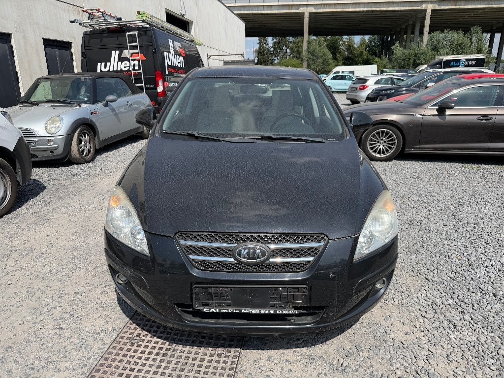kia ceed roule super bien, Achat, Entreprise, Boîte manuelle, Noir