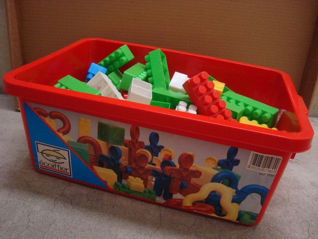 caisse de blocs construction jeux enfant, Enfants & Bébés, Enlèvement, Comme neuf