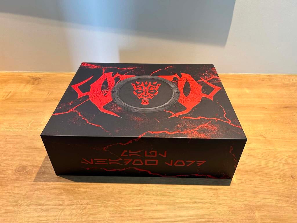 Poignée Legacy en édition limitée *Sealed* Dark Maul, Collections, Star Wars, Neuf, Réplique, Envoi