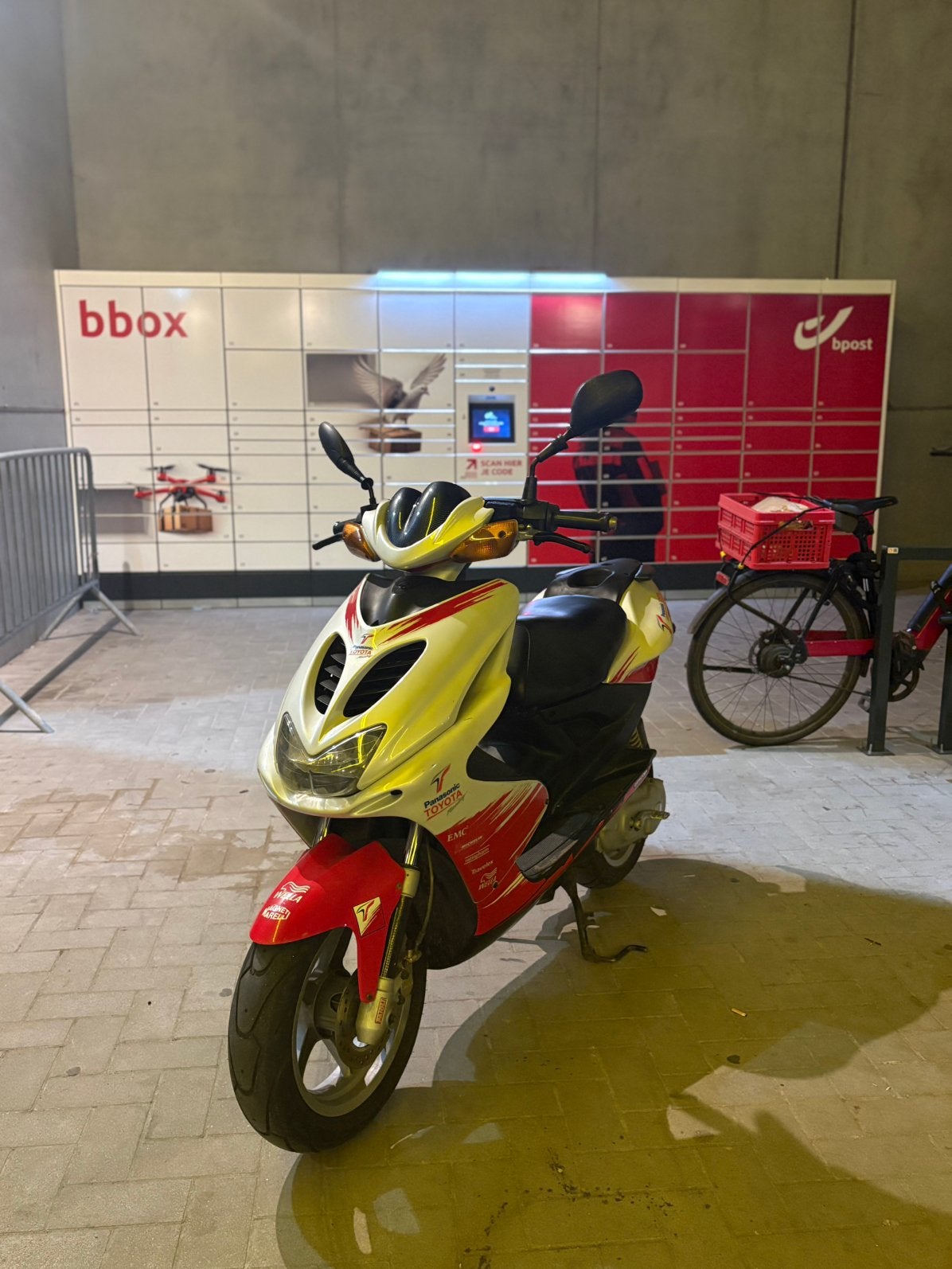 Yamaha Aerox Panasonic Toyota Racing (A-klasse) topstaat!, Fietsen en Brommers, Ophalen, Aerox, Klasse A (25 km/u), Zo goed als nieuw