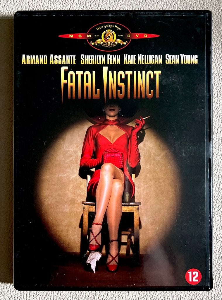 FATAL INSTINCT (Film Culte) // En Parfait État, Enlèvement ou Envoi, Allemand, Allemand, Autres genres