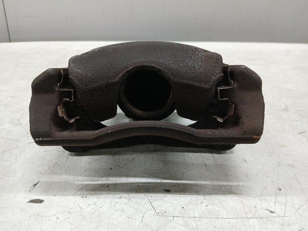 Remklauw rechts voor Suzuki Swift, Onderdelen@venauto.nl, Van der Ven Autorecycling B.V., Ettenseweg 76, 4706 PB Roosendaal, The Netherlands