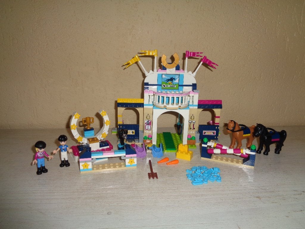 LEGO Friends Stephanie's Paardenconcours - 41367, Gebruikt, Lego, Friends, Ophalen of Verzenden