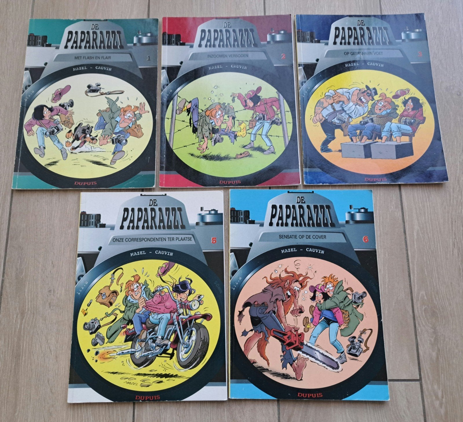 Lot strips: De Paparazzi, Boeken, Ophalen of Verzenden, Gelezen