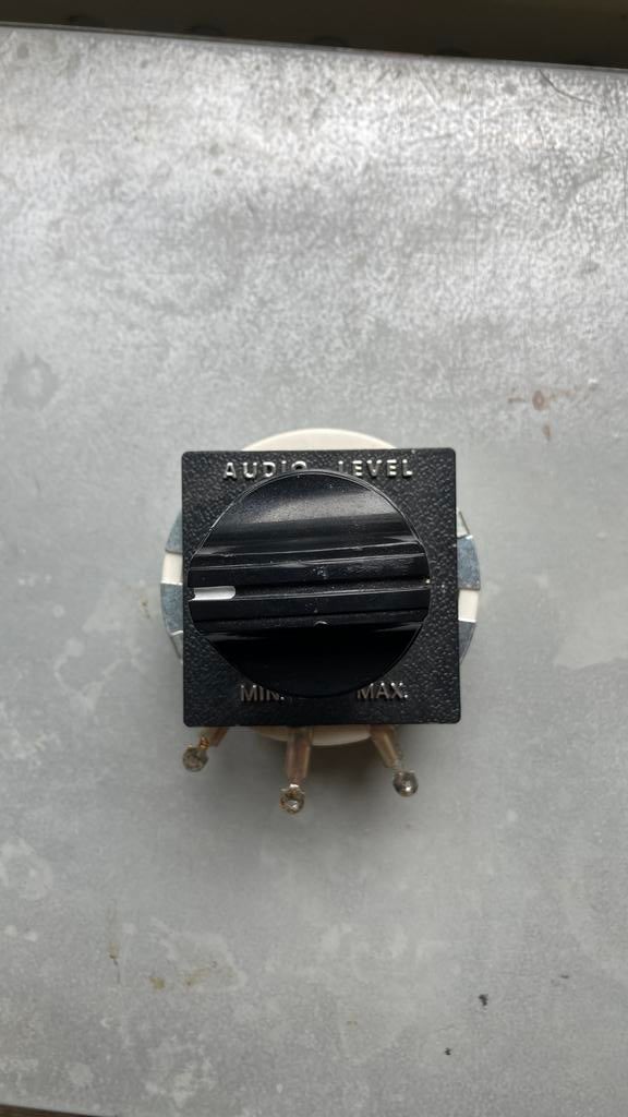Atténuateur 8 Ohm pour ampli, Enlèvement ou Envoi, Utilisé, 50 à 100 watts