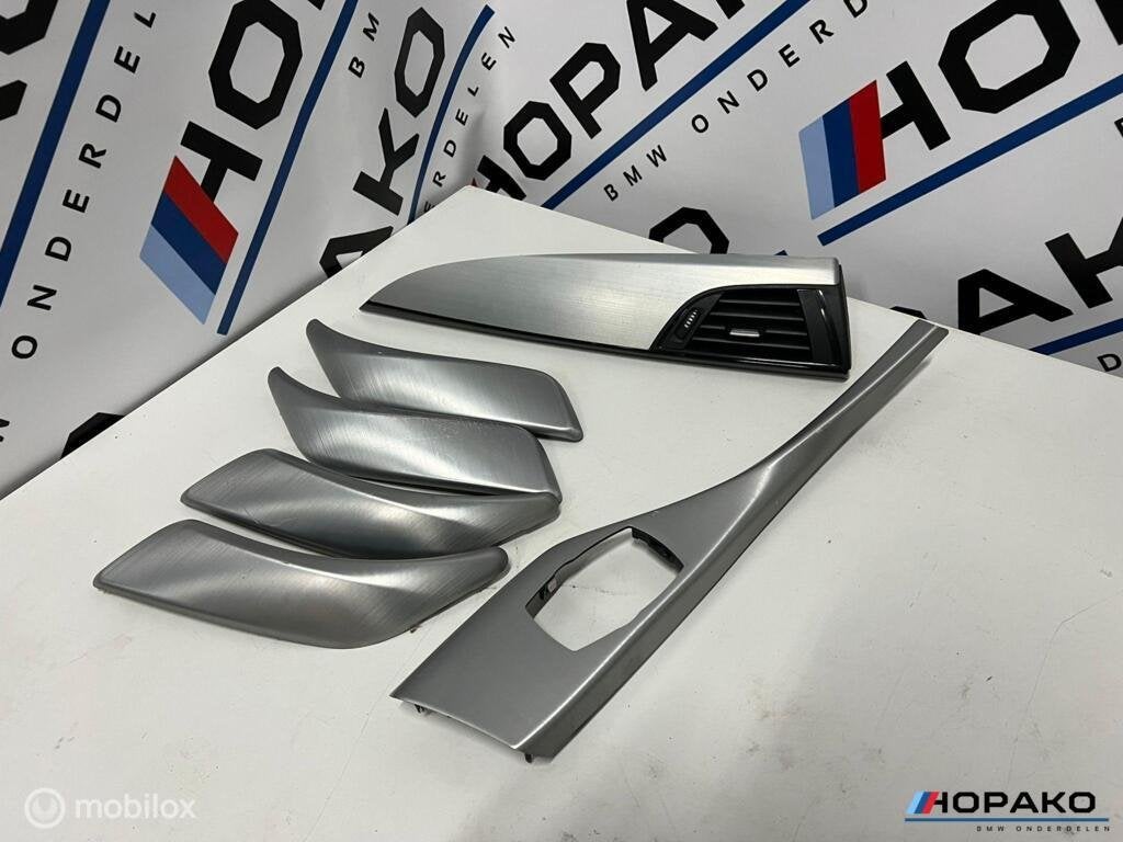 Interieurlijsten set BMW 1 serie F20 F21 F22, Enlèvement ou Envoi, Einsteinlaan 5 rijswijk, Utilisé, Info@bmw.com