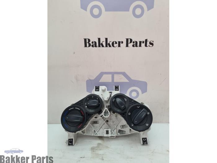 Panneau de commandes chauffage d'un Ford KA, -, -, 3 mois de garantie, -