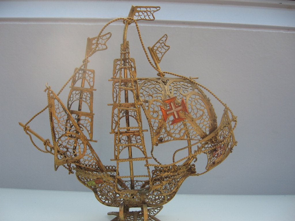 Caravelle Christophe Colomb en cuivre très fin et ciselé., Enlèvement ou Envoi, Cuivre
