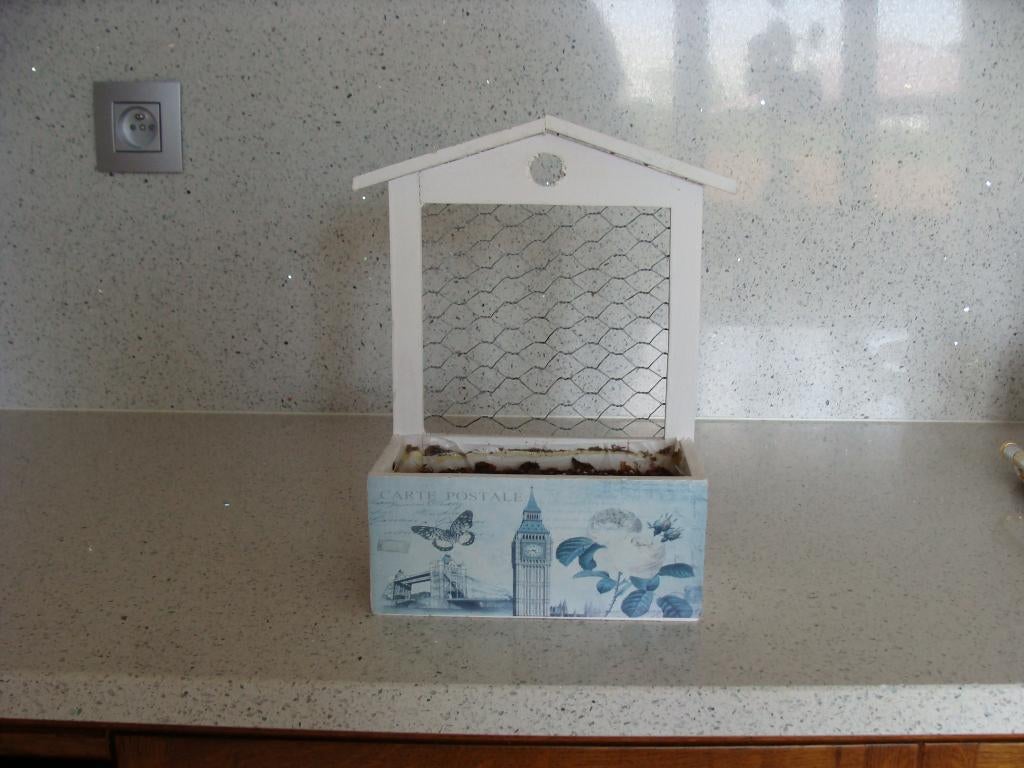 1 bac à fleurs en bois décoratif,1 cache pot en terre cuite, Ophalen, Minder dan 30 cm, Minder dan 60 cm, Zo goed als nieuw