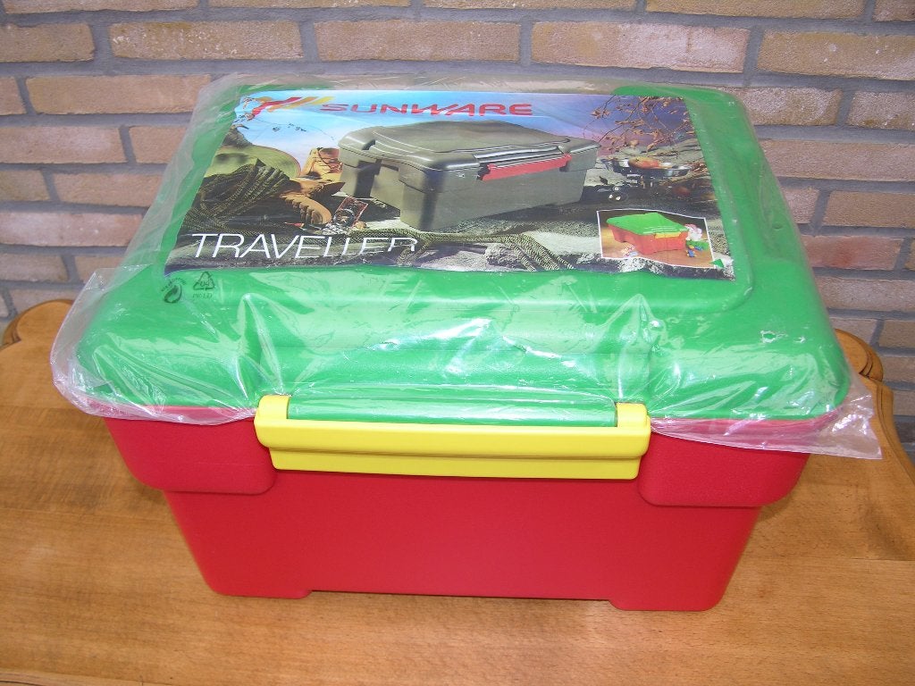 Grote opbergboxen met deksel (Curver, Sunware) - 20€ per box, Ophalen