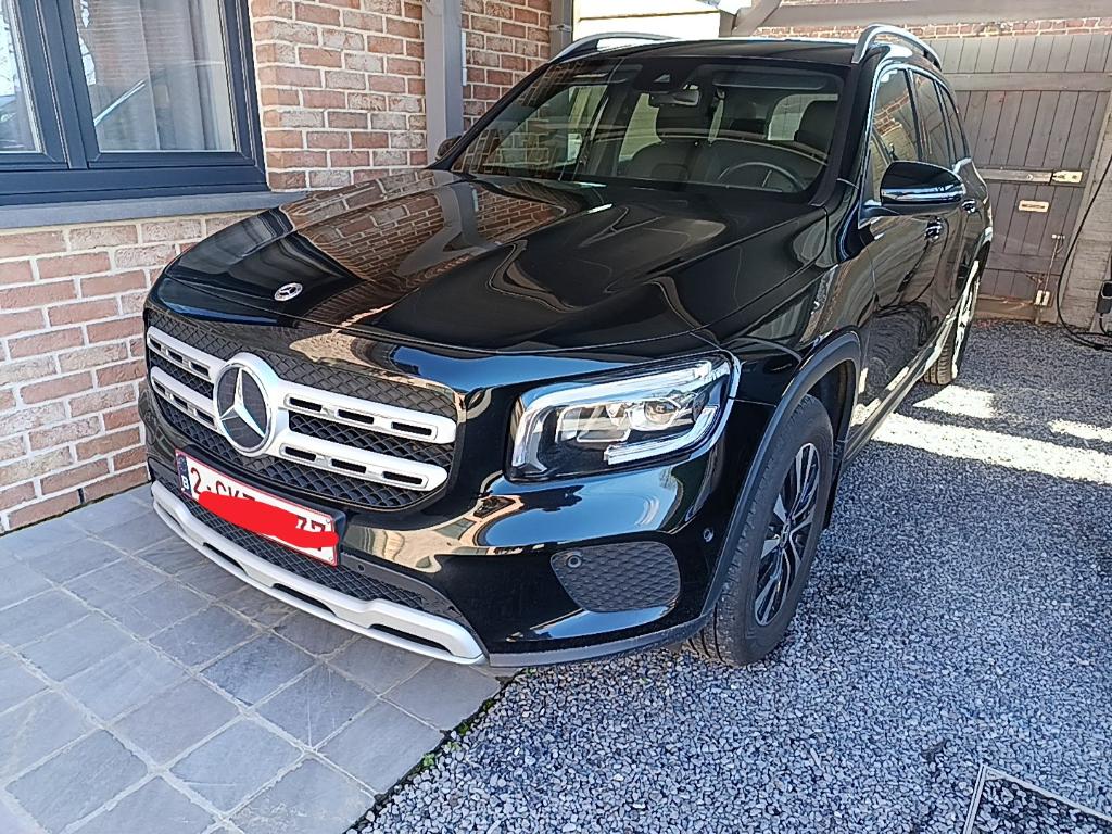 Mercedes GLB 180 D, Auto's, Mercedes-Benz, 4 cilinders, Zwart, 5 deurs, SUV of Terreinwagen