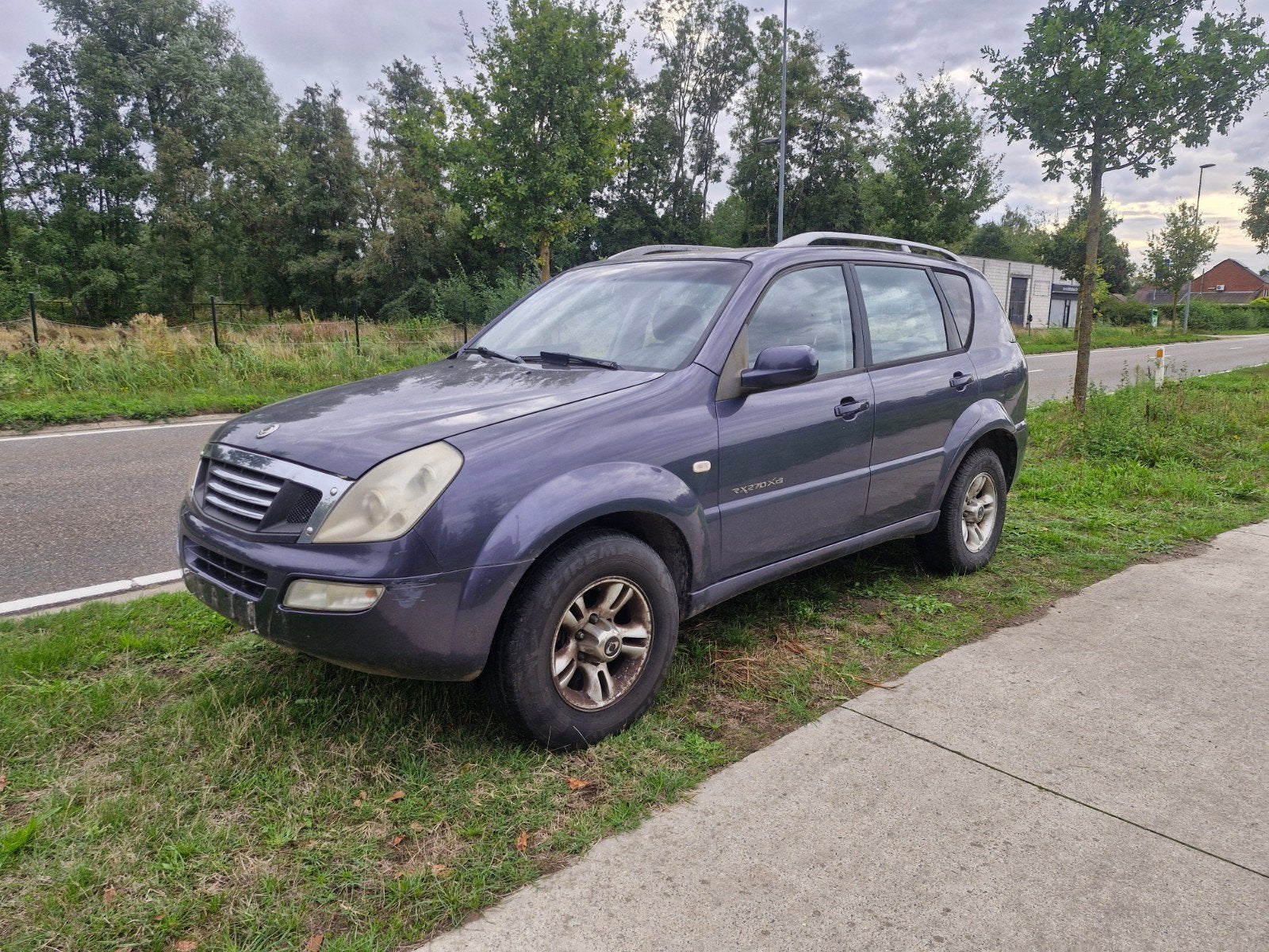 ssangyong 2.7 cdi lichte vracht, Autos, Camionnettes & Utilitaires, Cuir, Achat, Boîte manuelle, 5 portes