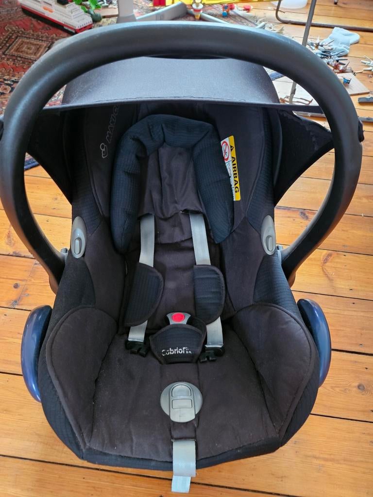Maxi Cosi cabriofix, Kinderen en Baby's, Autostoeltjes, Ophalen, Isofix