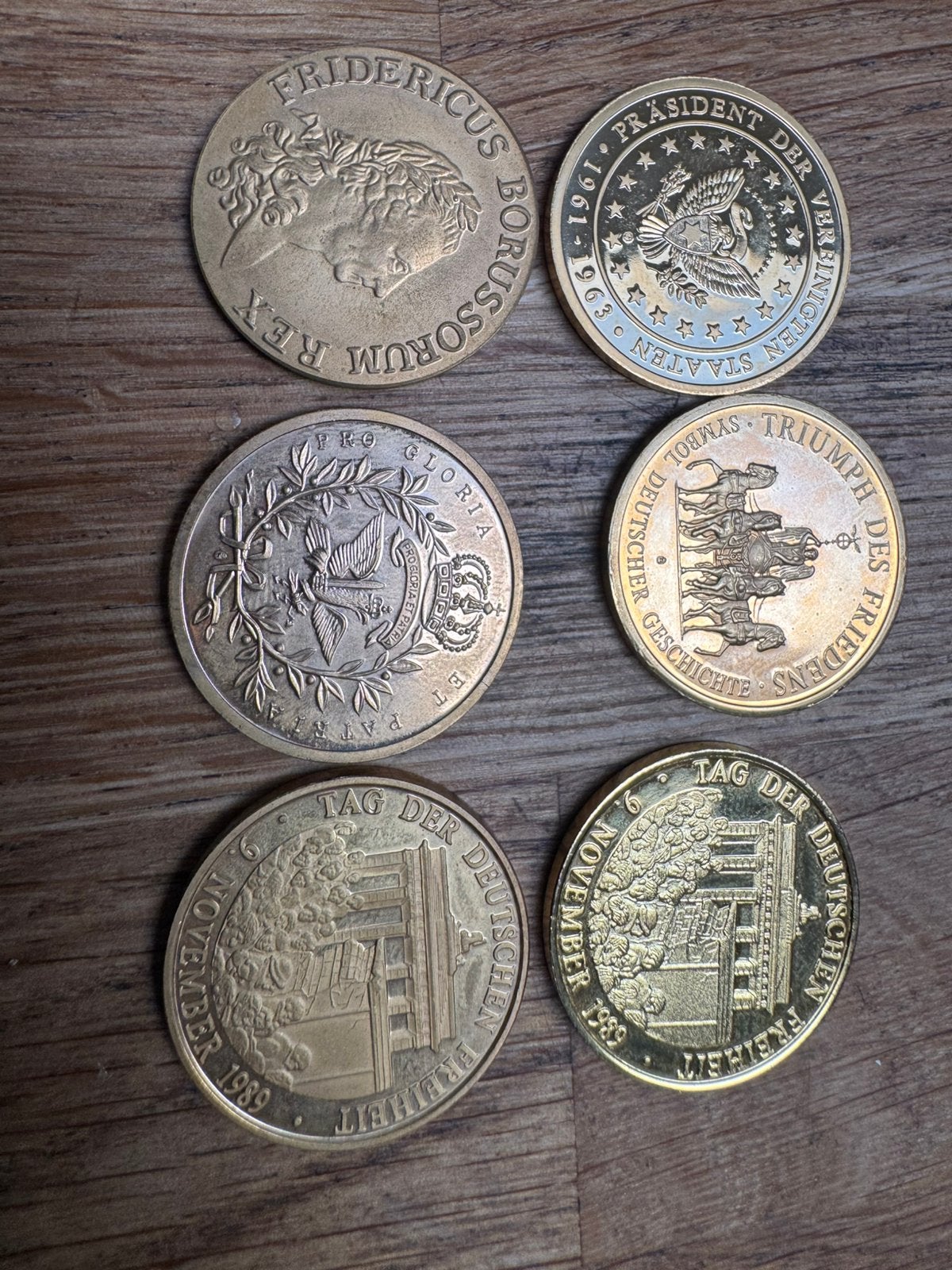 pièces d'or, Enlèvement, Monnaie