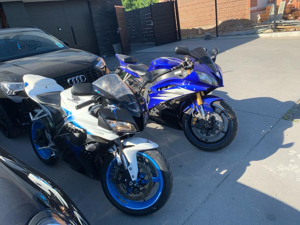 CBR 600RR Édition Splash limitée, Échappement sport, 4 cylindres, Manuelle, Super Sport