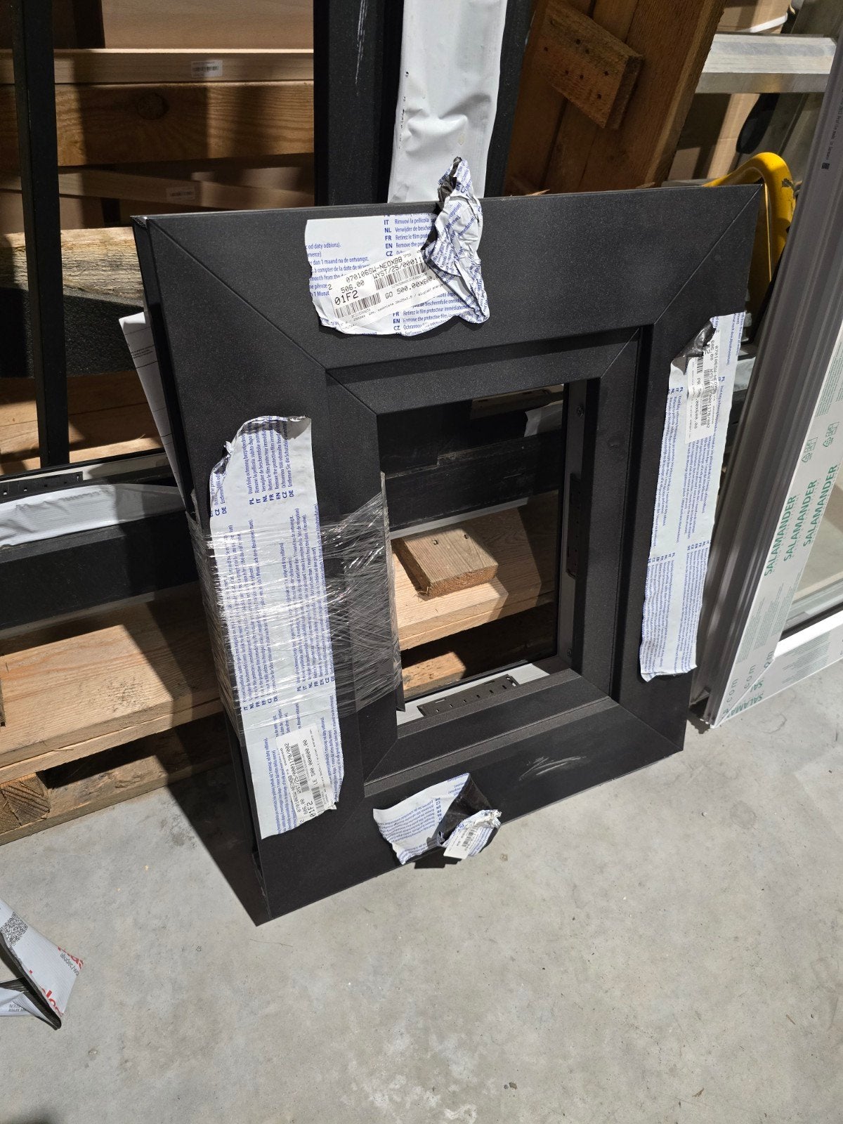3 PVC ramen nieuw GRATIS (m2451249151) — Glas en Ramen — 2dehands