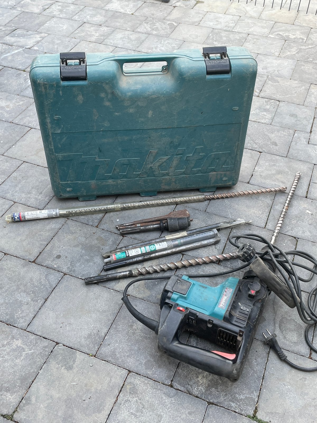 Makita breekhamer, Ophalen, Zo goed als nieuw