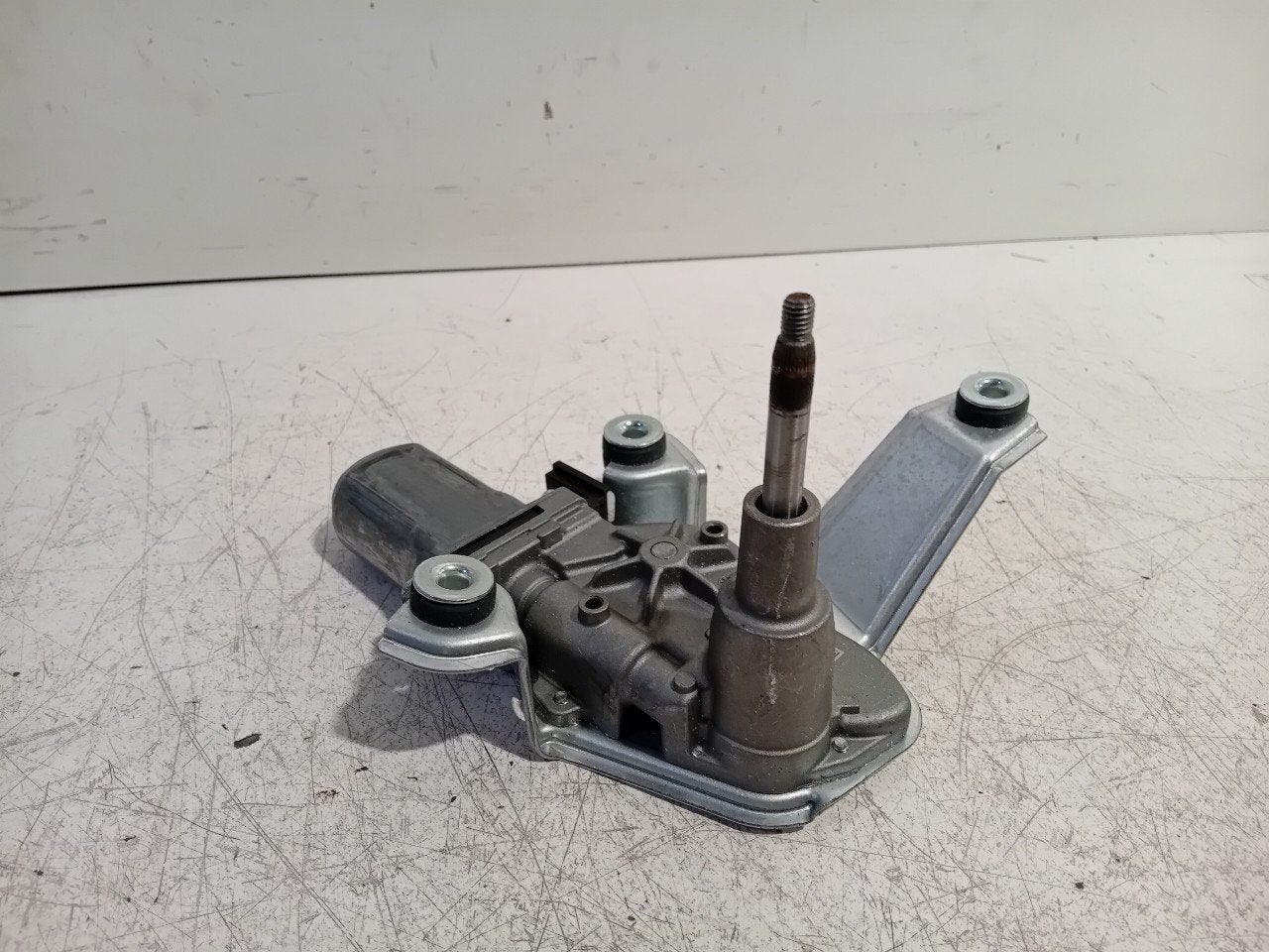 Ruitenwissermotor achter Fiat Tipo, Onderdelen@venauto.nl, Van der Ven Autorecycling B.V., Gebruikt, Ettenseweg 76, 4706 PB Roosendaal, The Netherlands