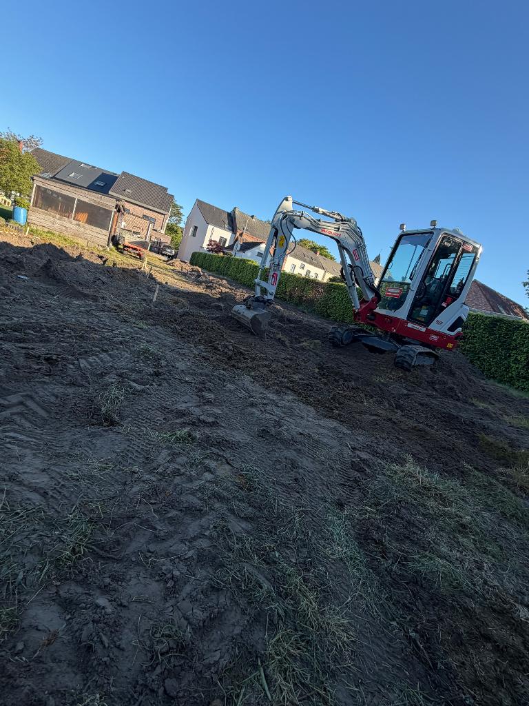 Tuinenleuckx minitractor werktuigen kraan & chauffeur tehuur, Verzenden, Kraan