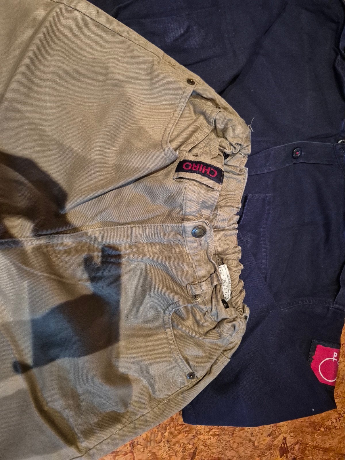 chiro short + hemd, Ophalen