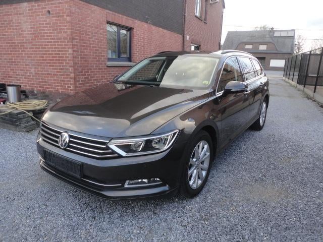 Vw Passat 1.4 Benzine" 2018", Achat, Entreprise, Boîte manuelle, 5 portes
