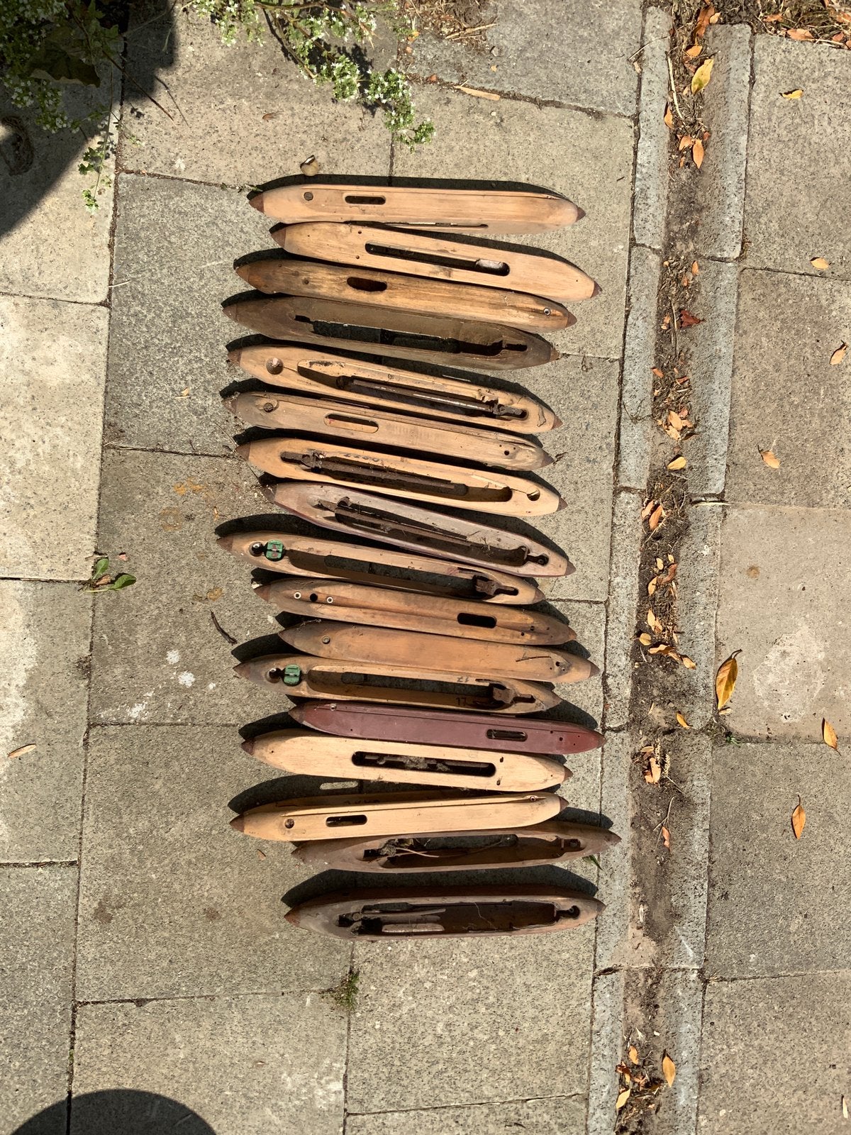 Schietspoelen, Ophalen