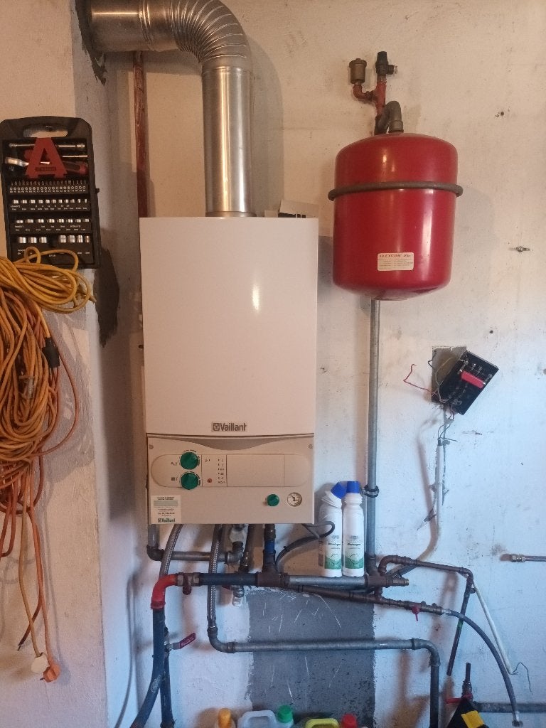 Vaillant doorstromer, Ophalen, Gebruikt, Aardgas, Geiser