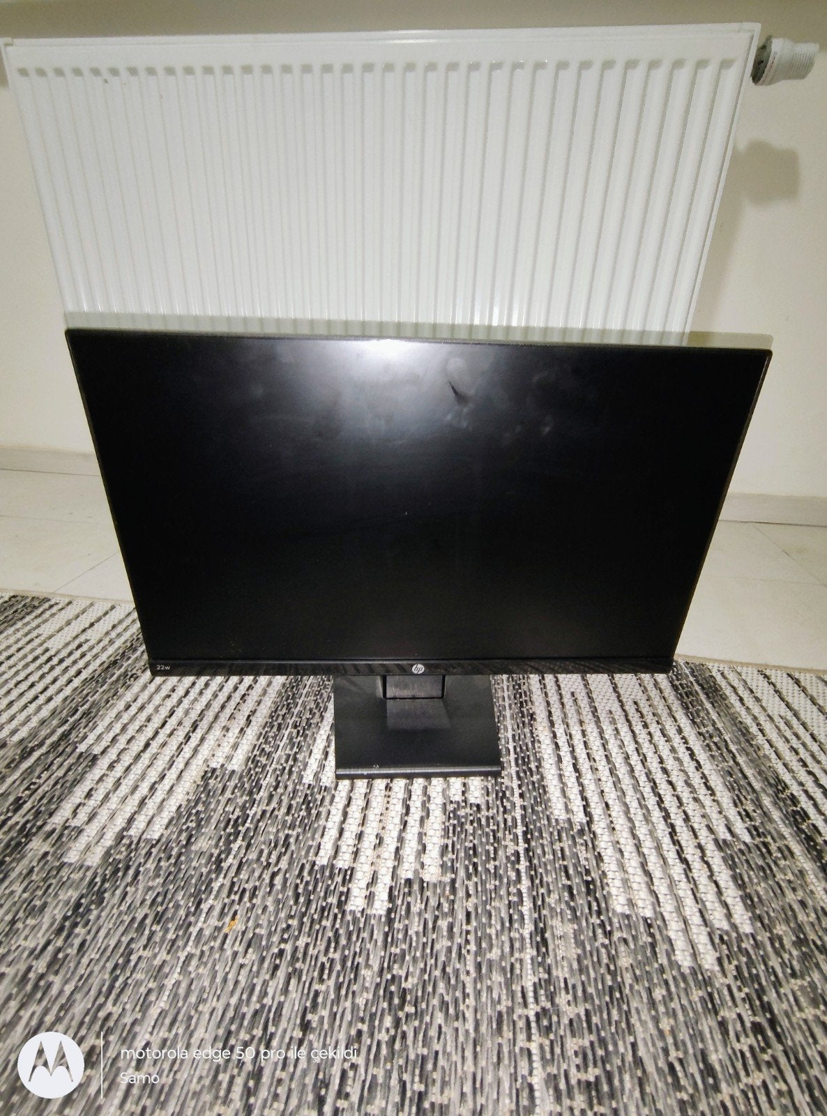 HP  22w scherm voor PC werkt heel goed niks aan de hand, Informatique & Logiciels, Gaming, Autres types, HDMI, Comme neuf