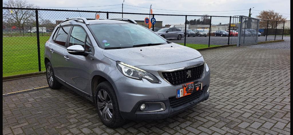 Peugeot 2008  1.2b  2017  euro6b, Auto's, Parkeersensor, 1199 cc, Bedrijf, 5 deurs