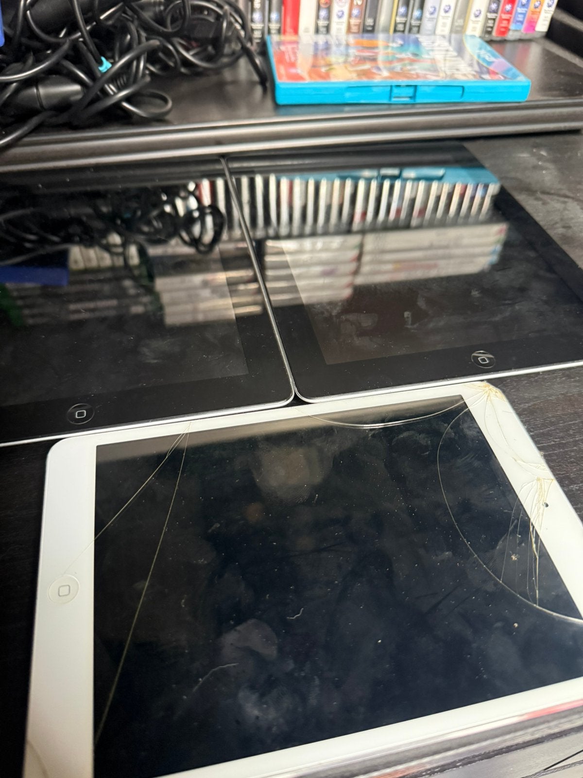 Lot de 3 iPads, Enlèvement, Comme neuf