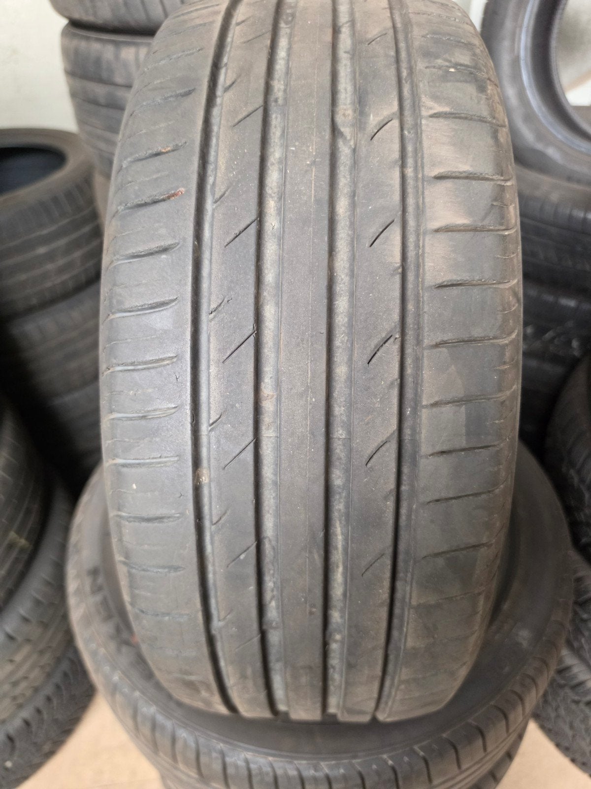 215/45r17, 5 mm, 40€ chacun avec assemblage, Enlèvement ou Envoi