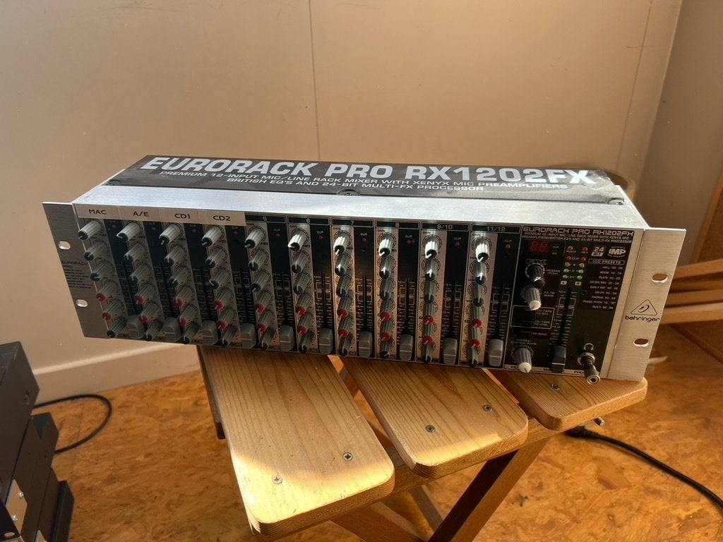 Behringer eurorack, Ophalen of Verzenden, Zo goed als nieuw, Audio