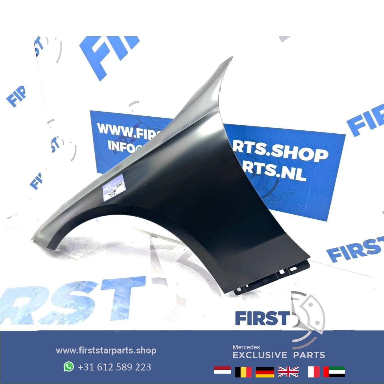 W236 CLE ZIJSCHERM LINKS A2368810500 Mercedes A236 C236 CLE5, Autos : Pièces & Accessoires, Garde-boue, Utilisé, -, Gauche
