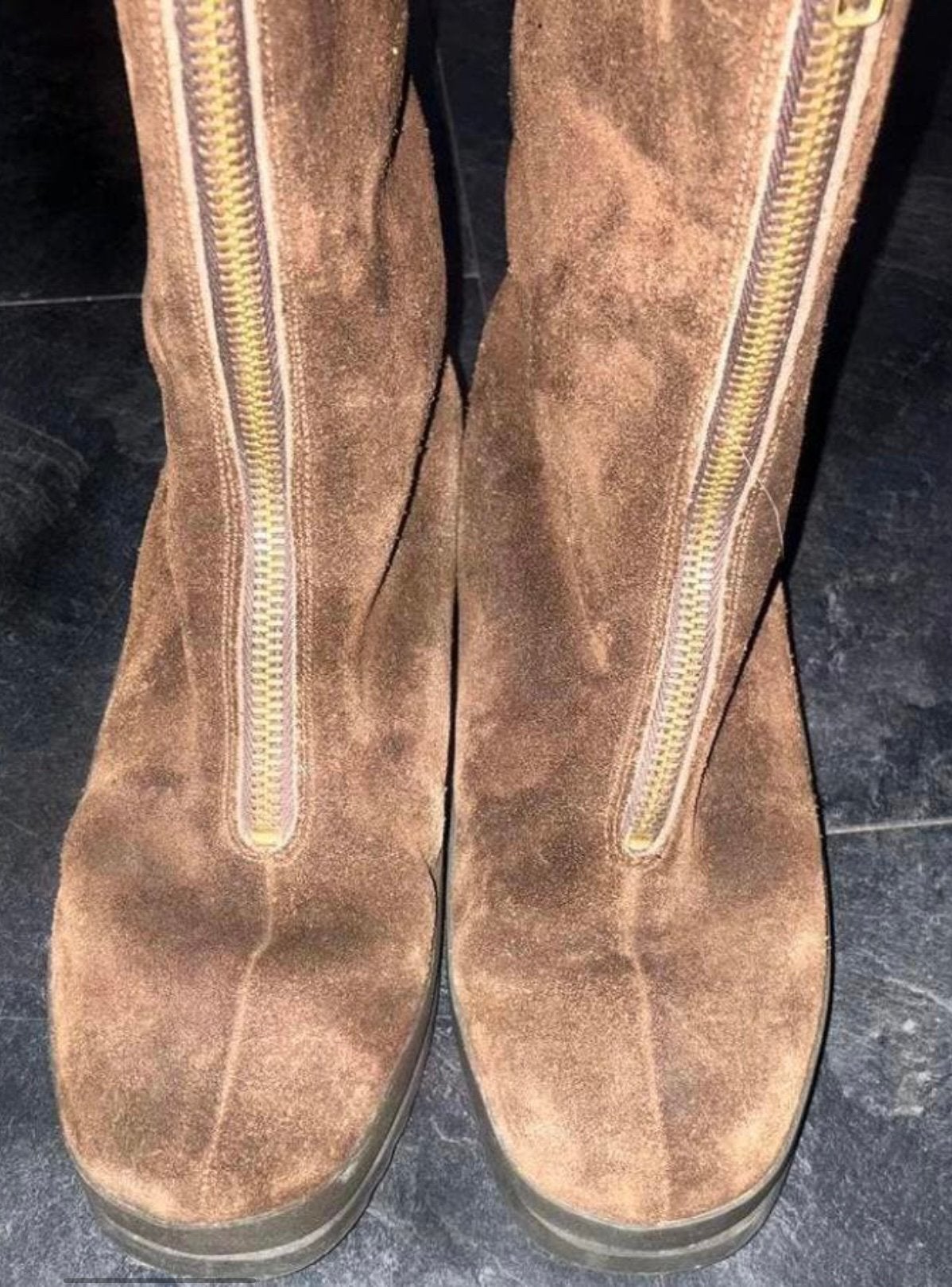 Laarzen suède Franse merk Isba, lamswollen vacht maat 43, Kleding | Dames, Hoge laarzen, Bruin, Nieuw, Ophalen of Verzenden