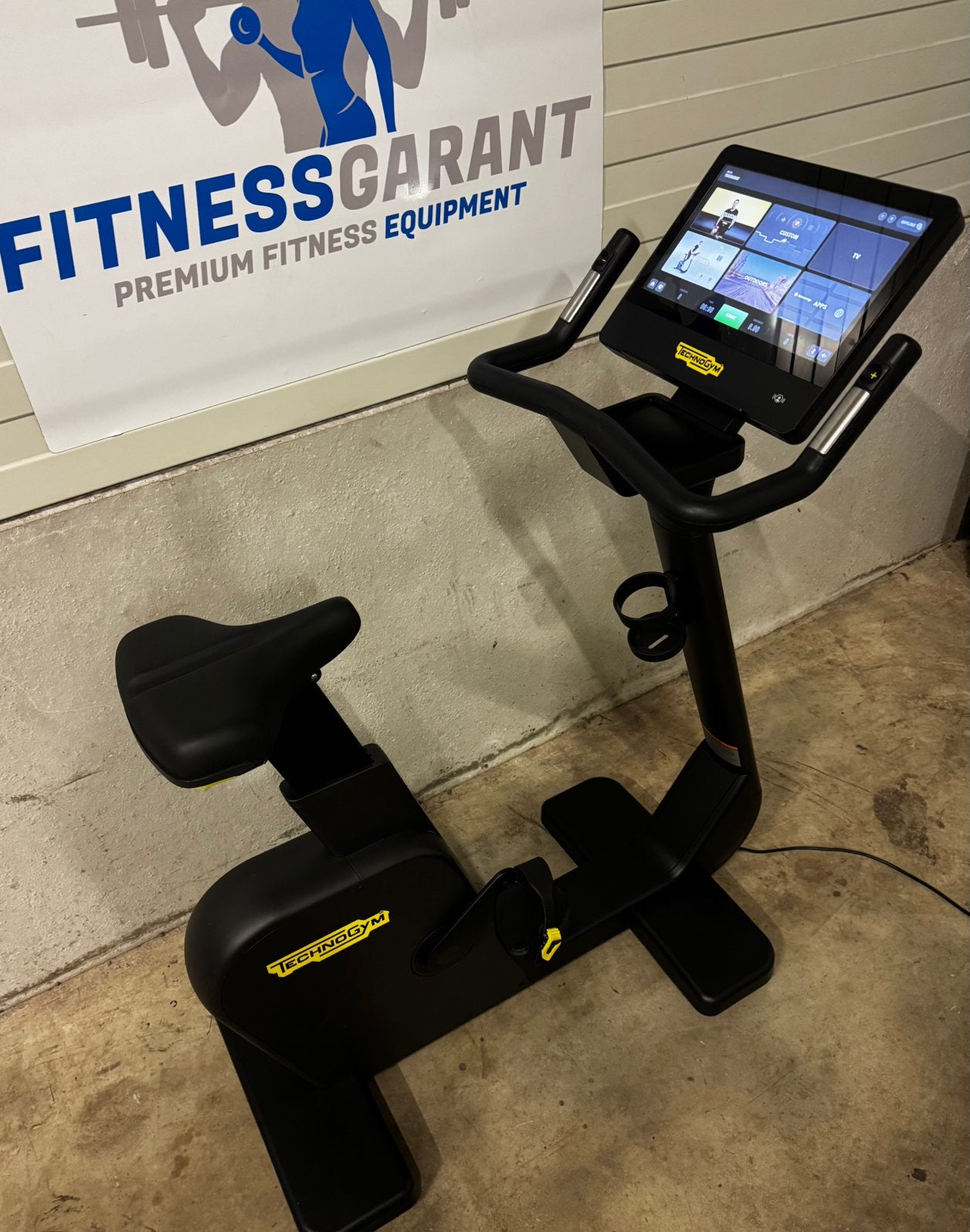 Technogym Excite+ Live 7000 16 P Unity 4 Upright Bike, Ophalen of Verzenden