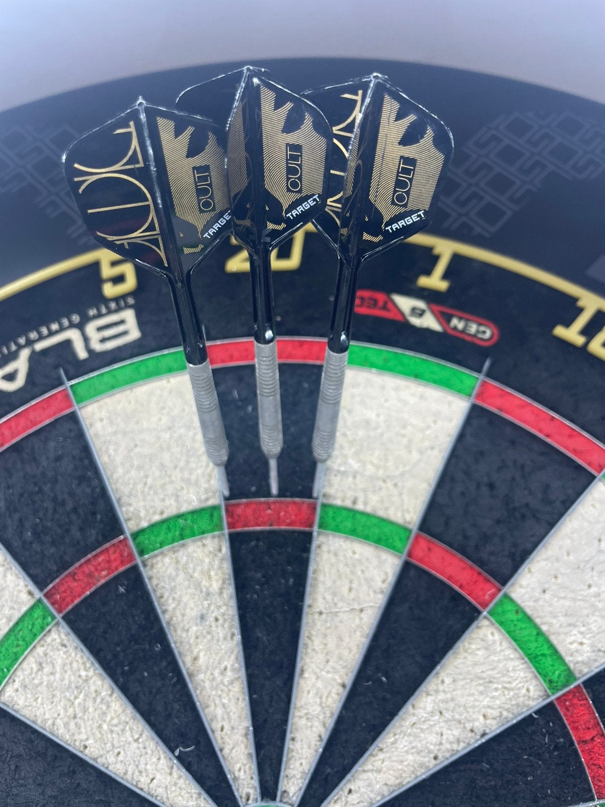 Dirk van Duivenbode G1 24gr, Sport en Fitness, Darts, Ophalen of Verzenden, Zo goed als nieuw