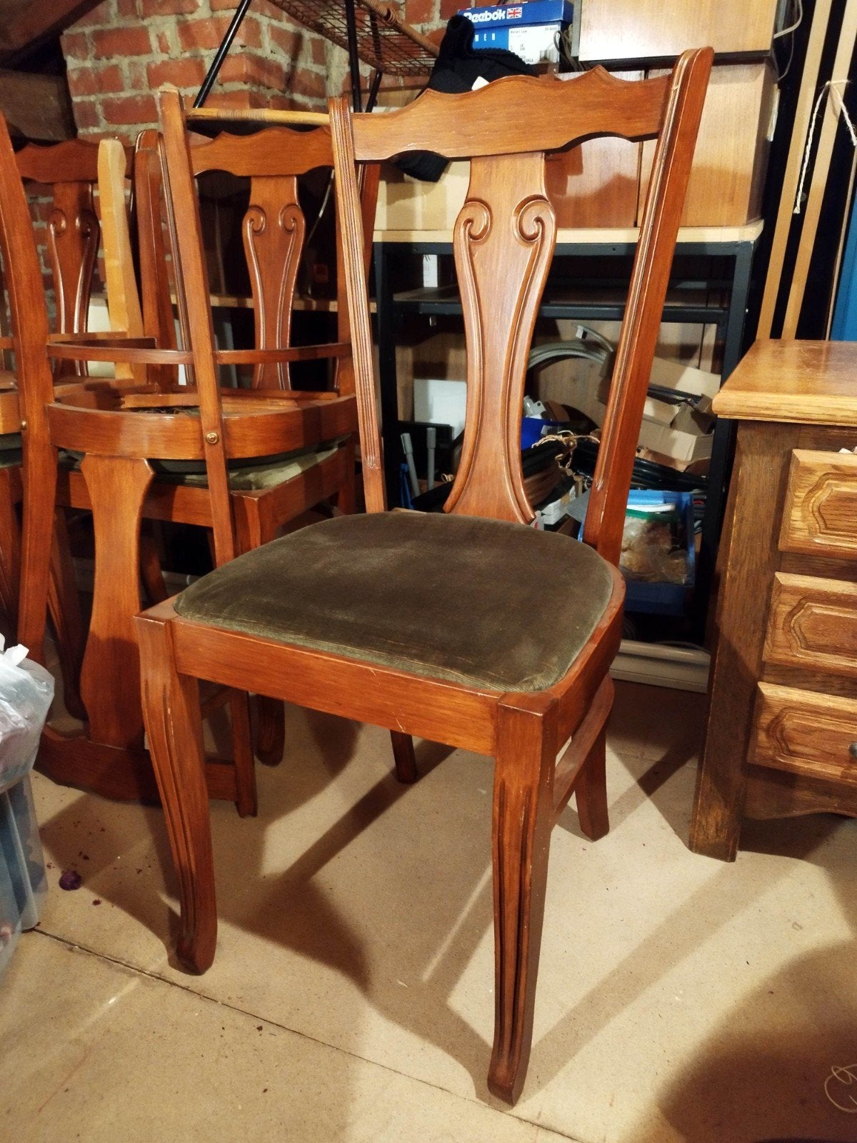 6 chaises en bois, Enlèvement