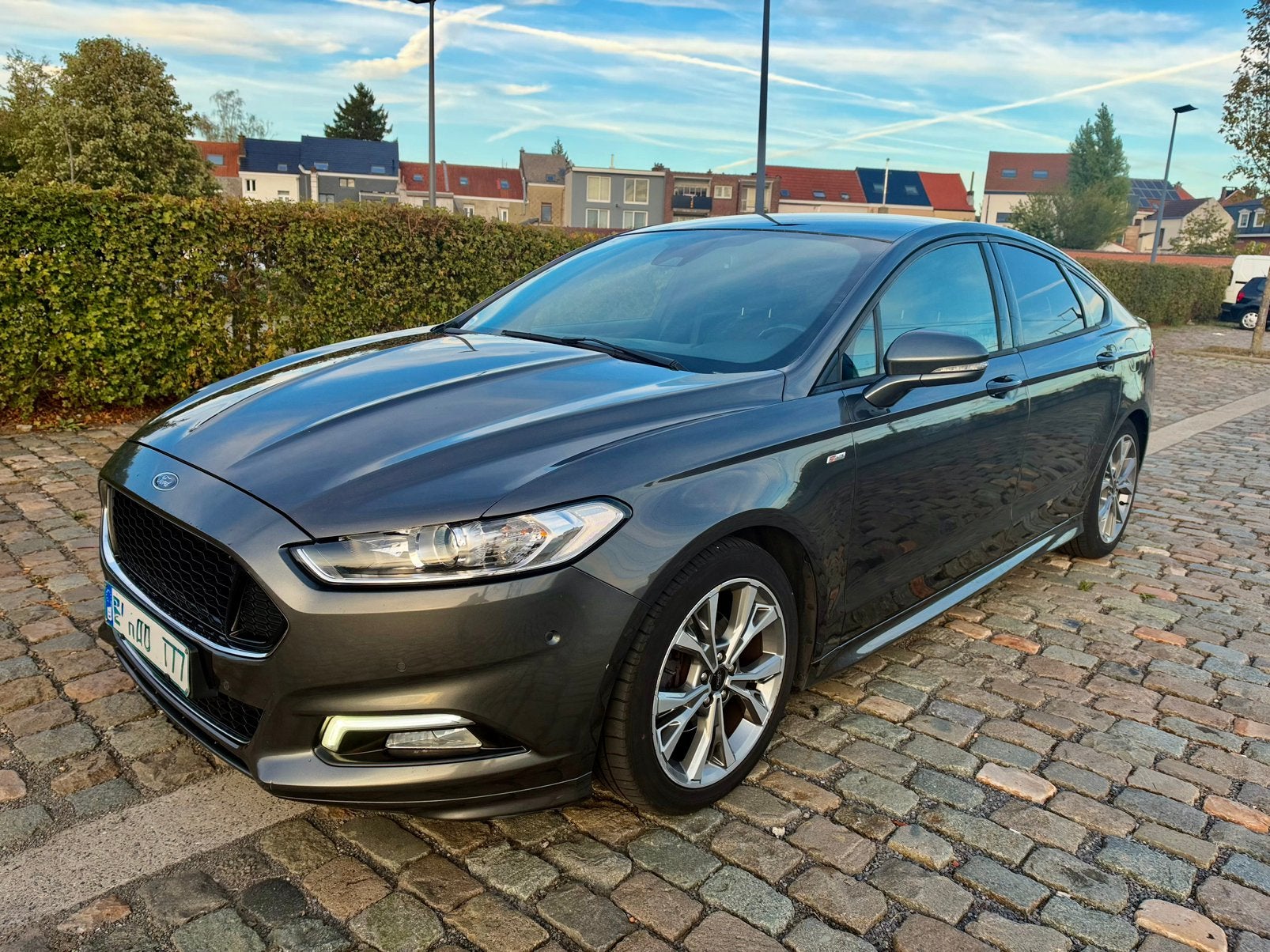 Ford Mondeo ST Line  2.0 TDCI Euro6b 1r Main Carnet Ford, Autos, Entreprise, Mondeo, Volant multifonction, Automatique