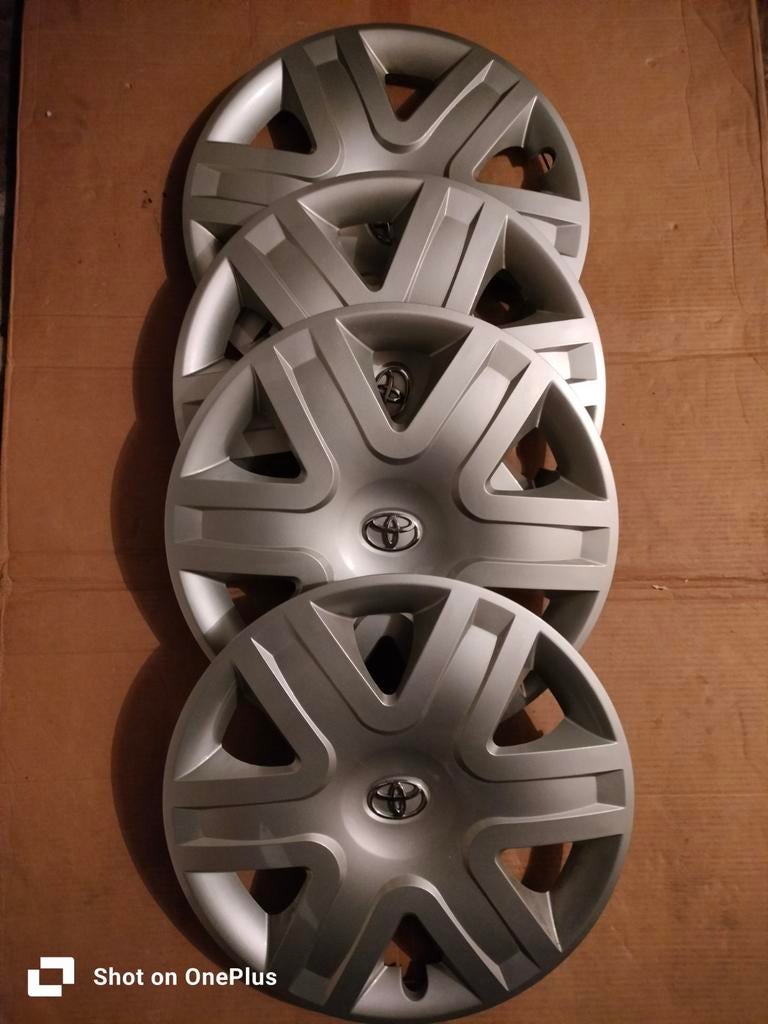 Toyota kappen, Auto diversen, Wieldoppen, Ophalen