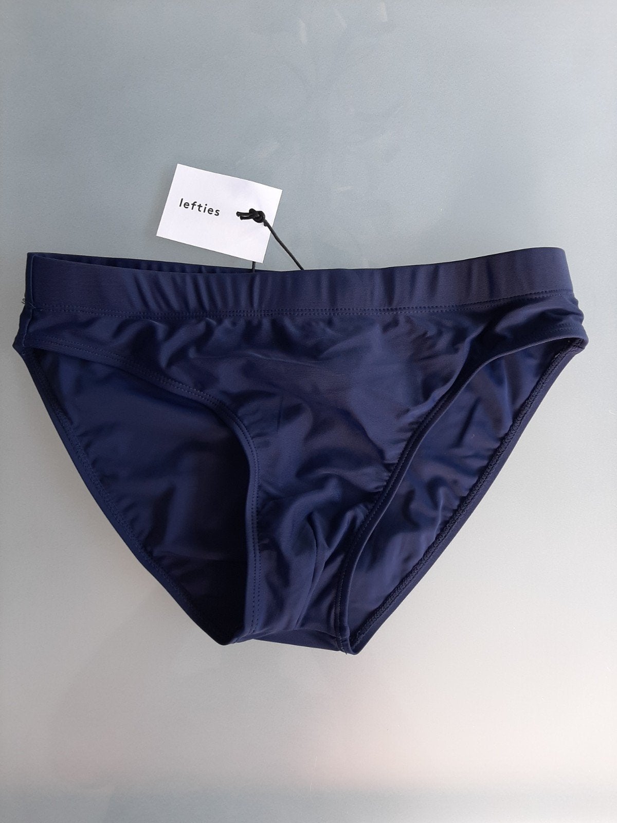 Nieuwe zwemslip (het is een speedo model) Medium, Ophalen of Verzenden