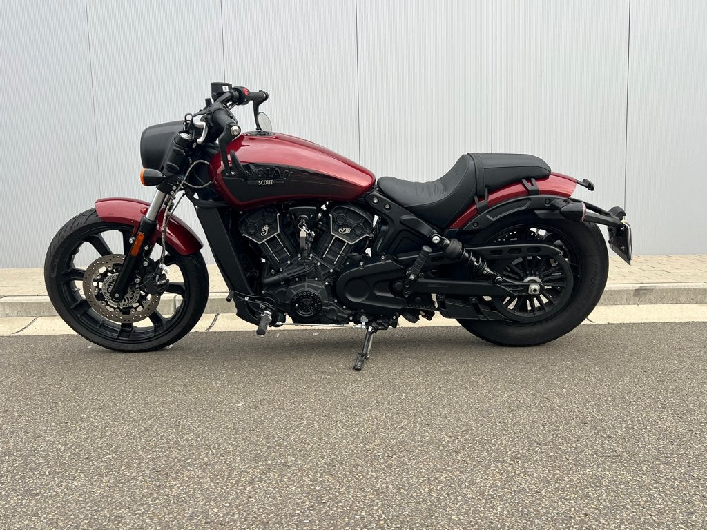 Indian Scout 2024, 2 cilinders, Nieuw, Chopper, Bedrijf